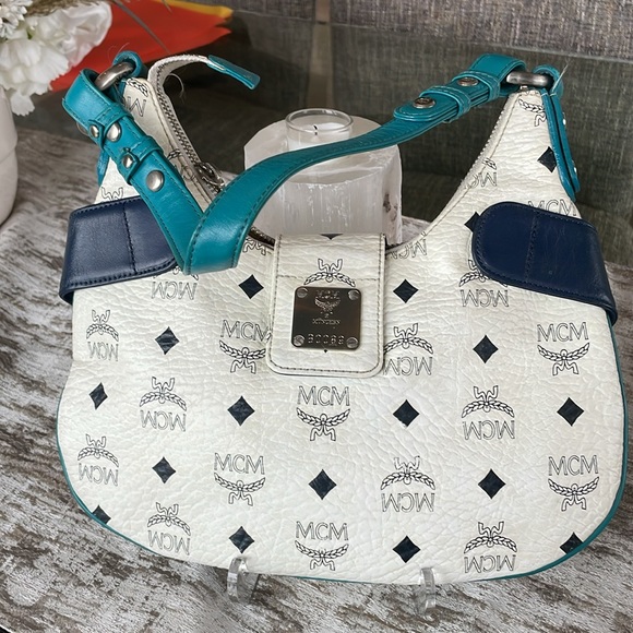 MCM small white and blue shoulder bag. - Picture 2 of 11